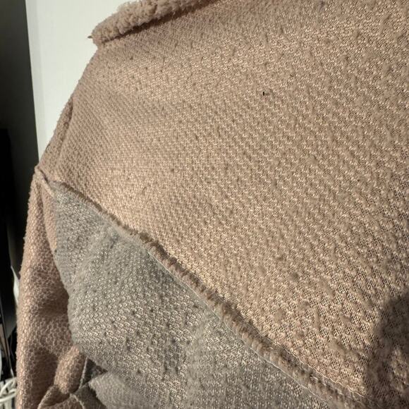 Missguided Trendy Colorblock Sherpa Fleece Pullover – Cozy & Soft, Size 8 (M) - Picture 4 of 9